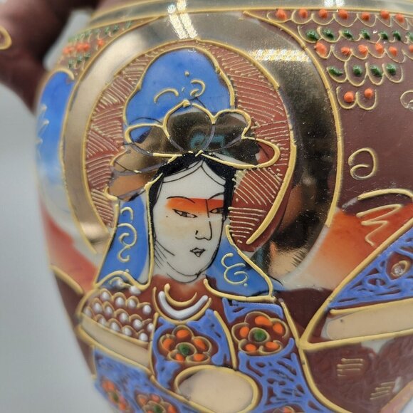 Japanese Mid Century Satsuma Ware Vase Foo Dogs Moriage Relief Hand Painted Gold - Picture 11 of 11